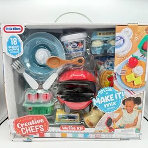 Little Tikes Creative Chefs Waffle Kit Kids OS Red New 18 Realistic Accessories